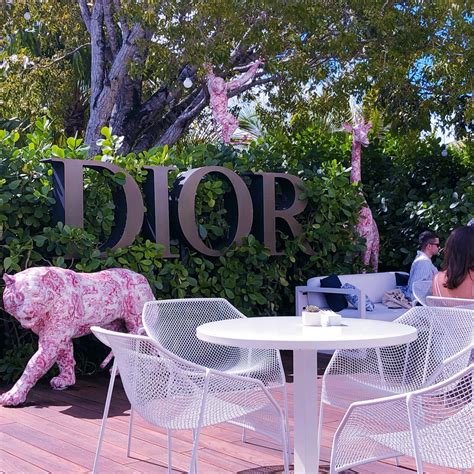 dior cafe miami reservations.